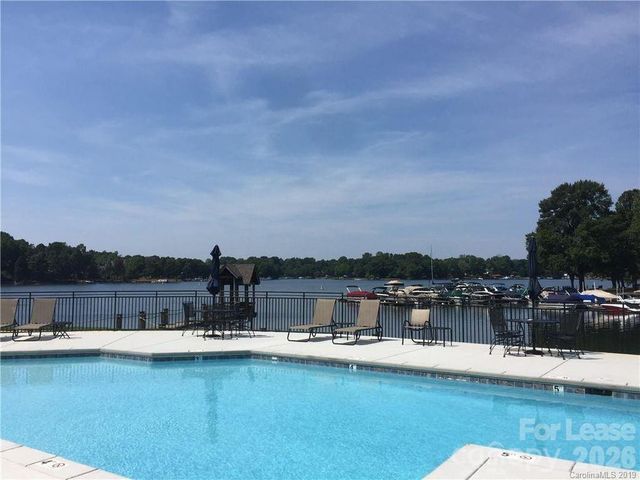 1205 Torrence Circle, Davidson, NC 28036
