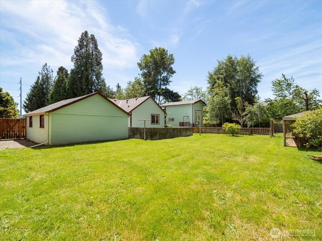 1103 E 71st Street, Tacoma, WA 98404