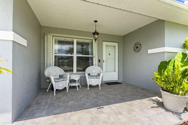 5713 Spindle Place, Fort Pierce, FL 34982