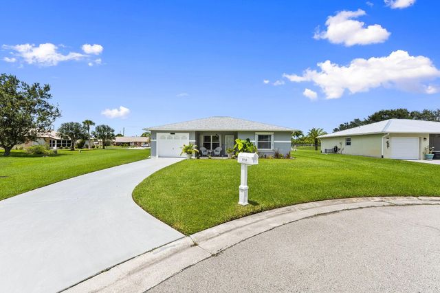 5713 Spindle Place, Fort Pierce, FL 34982