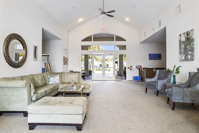 5713 Spindle Place, Fort Pierce, FL 34982