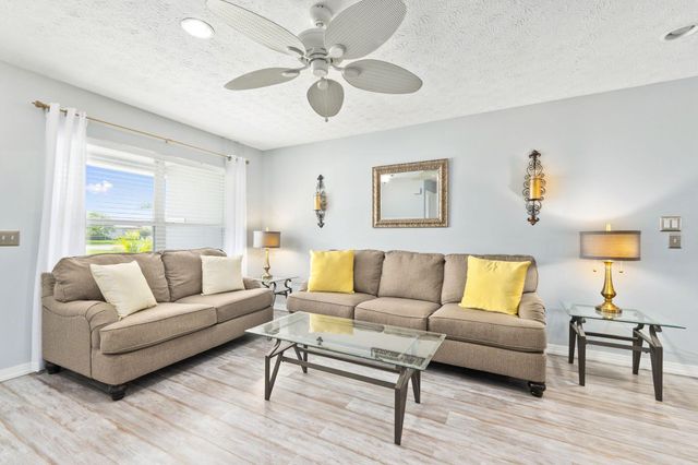 5713 Spindle Place, Fort Pierce, FL 34982