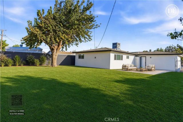 1404 Ivan Avenue, Bakersfield, CA 93304