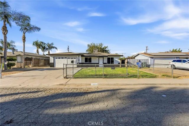 1404 Ivan Avenue, Bakersfield, CA 93304