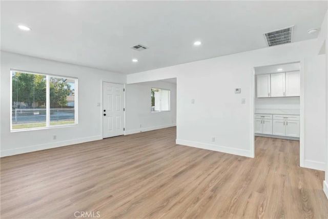 1404 Ivan Avenue, Bakersfield, CA 93304