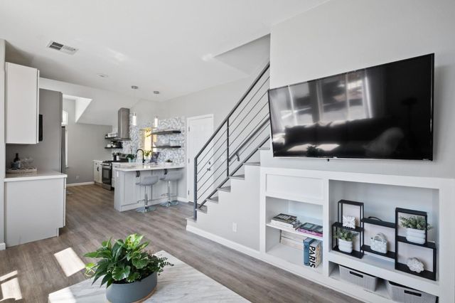 5450 Monterey 54A, San Jose, CA 95111