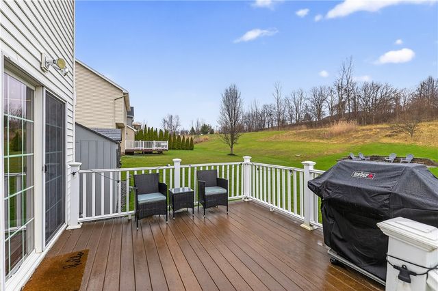 441 Parkside Trail, Walworth, NY 14502
