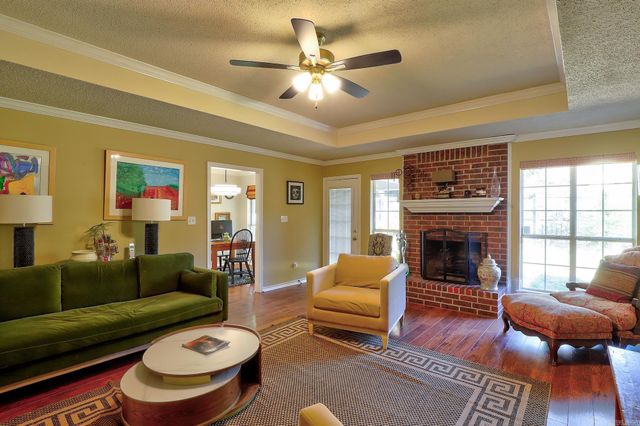 16 Dogwood Place, Texarkana, TX 75503