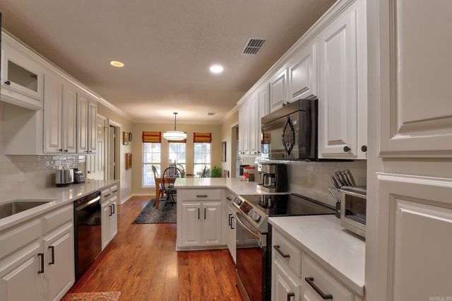 16 Dogwood Place, Texarkana, TX 75503