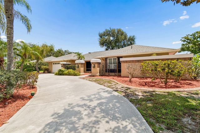 1563 MISTY PLATEAU TRAIL, Clearwater, FL 33765
