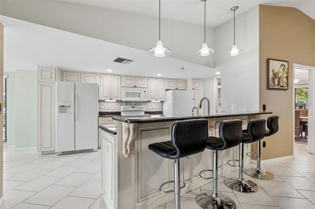 1563 MISTY PLATEAU TRAIL, Clearwater, FL 33765