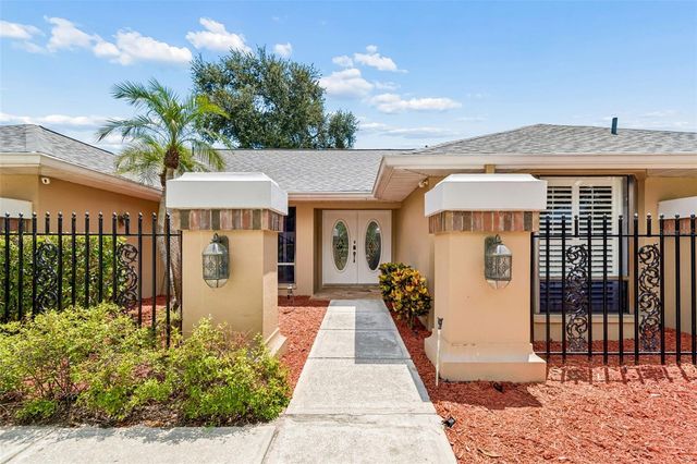 1563 MISTY PLATEAU TRAIL, Clearwater, FL 33765