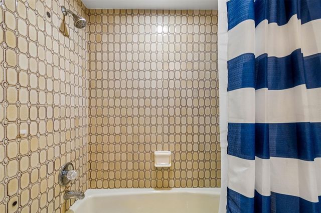 1563 MISTY PLATEAU TRAIL, Clearwater, FL 33765
