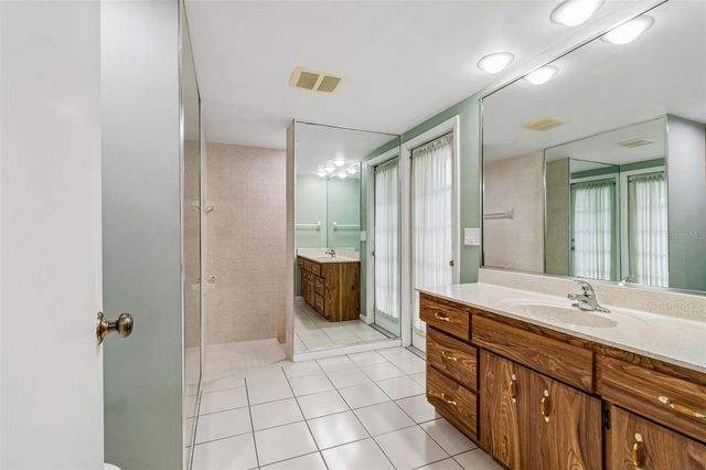 1563 MISTY PLATEAU TRAIL, Clearwater, FL 33765