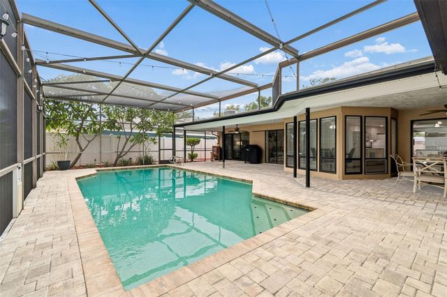 1563 MISTY PLATEAU TRAIL, Clearwater, FL 33765