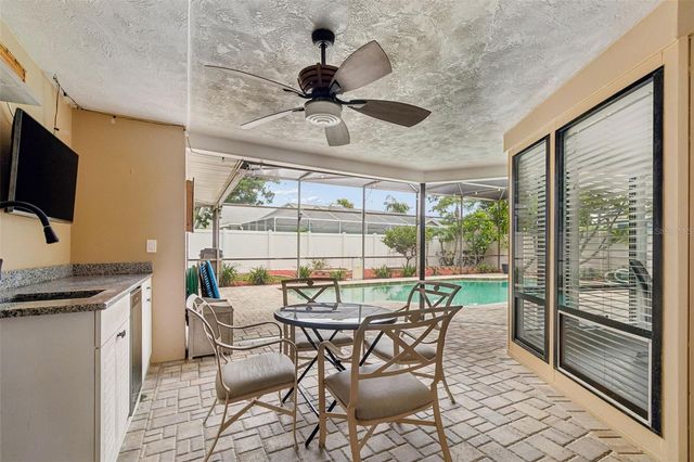 1563 MISTY PLATEAU TRAIL, Clearwater, FL 33765