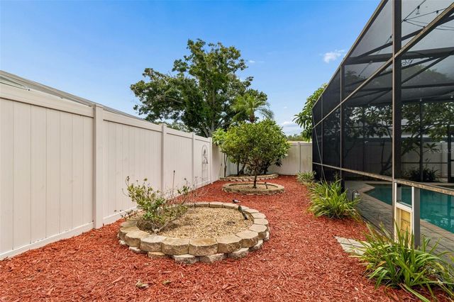 1563 MISTY PLATEAU TRAIL, Clearwater, FL 33765