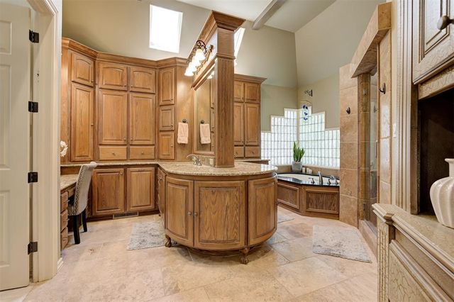1516 Morning Star, Edmond, OK 73034