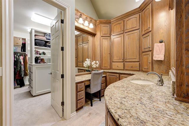 1516 Morning Star, Edmond, OK 73034