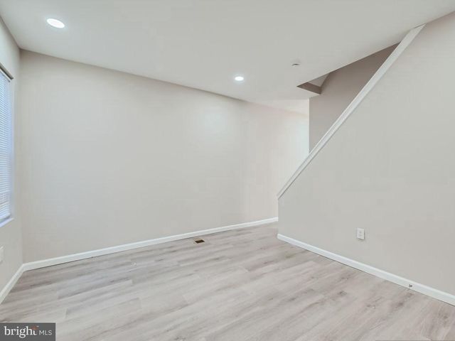 1324 W PRATT ST, Baltimore, MD 21223