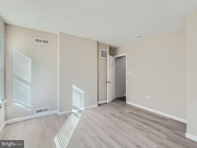 1324 W PRATT ST, Baltimore, MD 21223