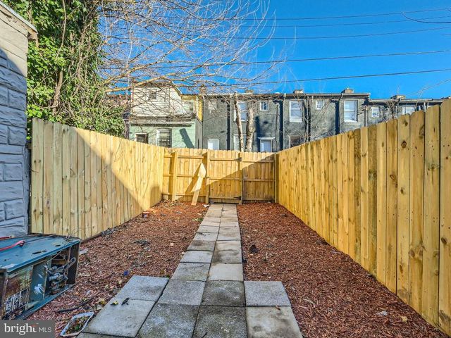 1324 W PRATT ST, Baltimore, MD 21223