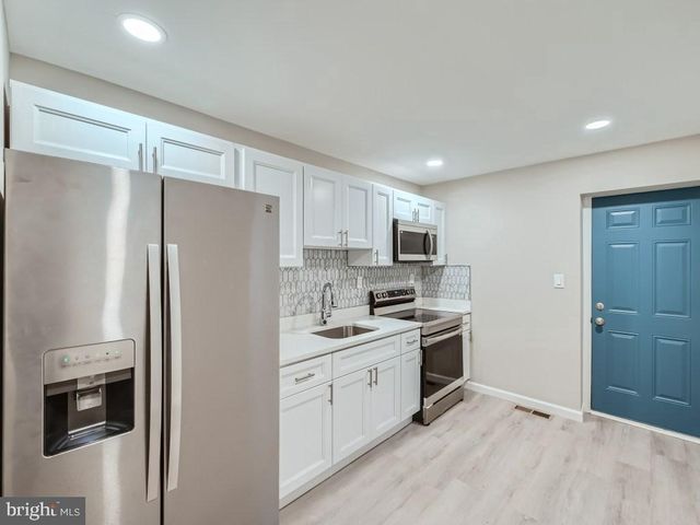 1324 W PRATT ST, Baltimore, MD 21223