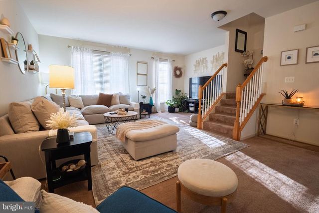 816 FAIRVIEW VILLAGE CT, Culpeper, VA 22701