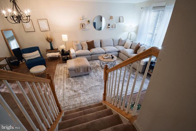 816 FAIRVIEW VILLAGE CT, Culpeper, VA 22701