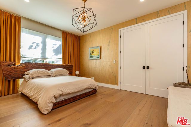 9024 Wonderland Park Avenue, Los Angeles, CA 90046