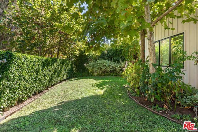 9024 Wonderland Park Avenue, Los Angeles, CA 90046
