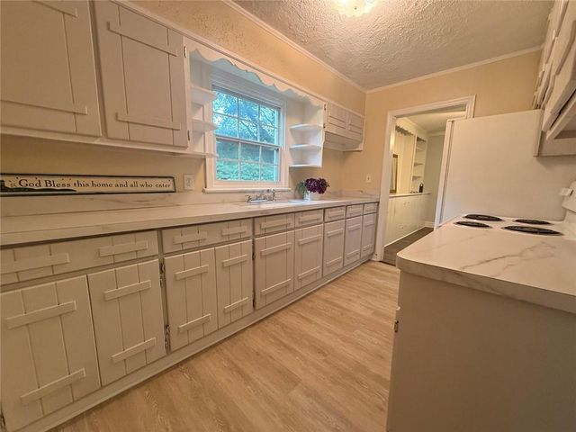 5132 Warner Street, Forest Park, GA 30297