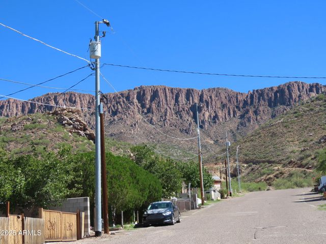 454 W Ray Street, Superior, AZ 85173