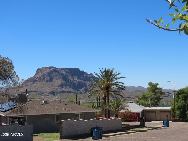 454 W Ray Street, Superior, AZ 85173