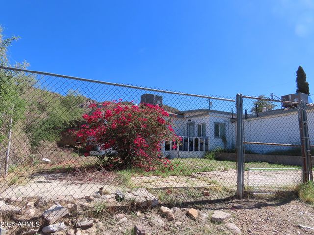 454 W Ray Street, Superior, AZ 85173