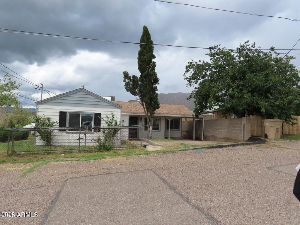 454 W Ray Street, Superior, AZ 85173
