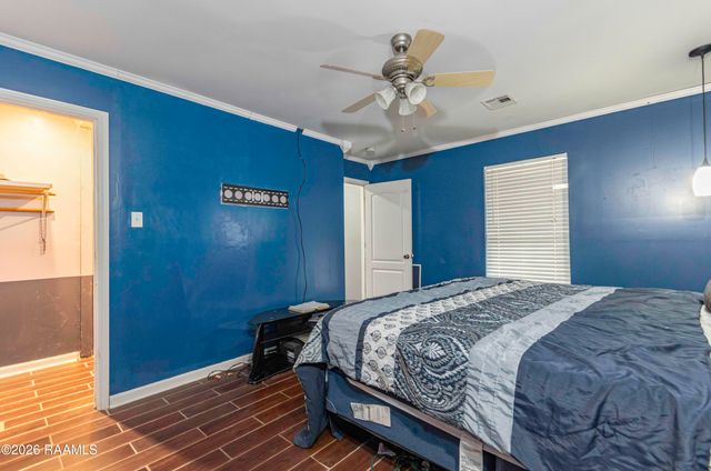 1049 Gary Drive, Breaux Bridge, LA 70517