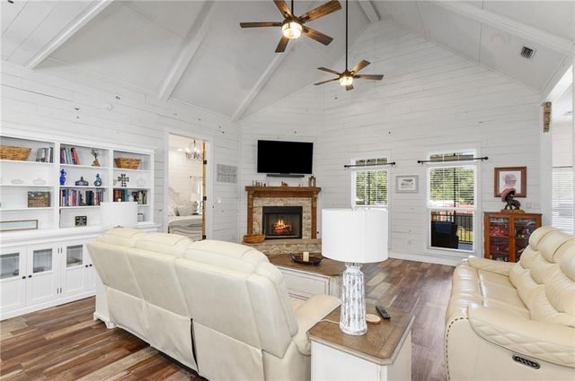 8100 Oak Hill Drive, Semmes, AL 36575