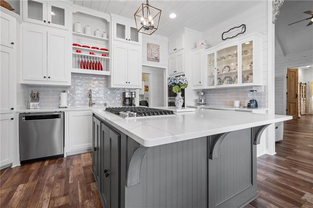 8100 Oak Hill Drive, Semmes, AL 36575