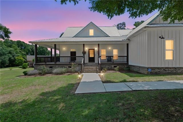 8100 Oak Hill Drive, Semmes, AL 36575