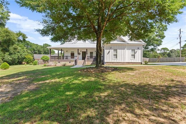 8100 Oak Hill Drive, Semmes, AL 36575