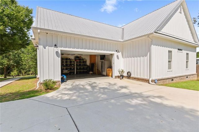 8100 Oak Hill Drive, Semmes, AL 36575