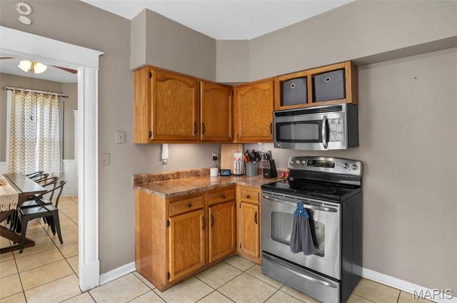 408 Sycamore Street, Collinsville, IL 62234