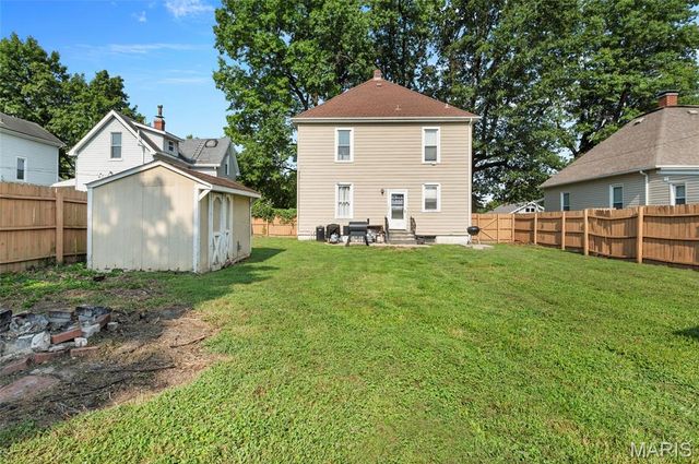 408 Sycamore Street, Collinsville, IL 62234