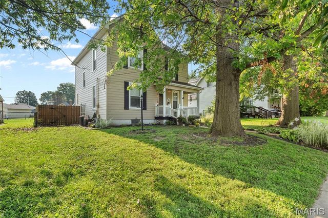 408 Sycamore Street, Collinsville, IL 62234