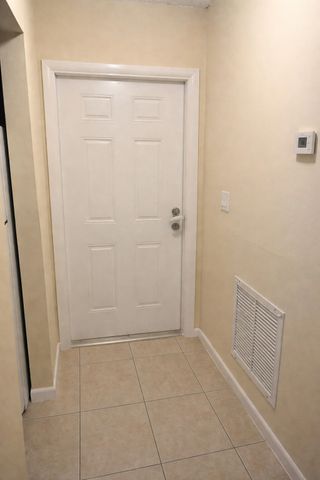 1275 NW 27th Avenue 1-2, Fort Lauderdale, FL 33311