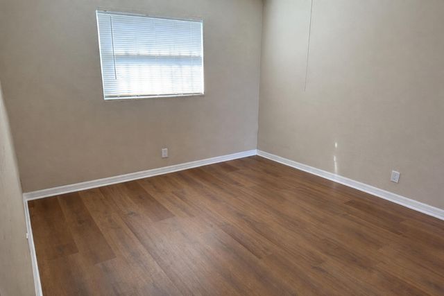 1275 NW 27th Avenue 1-2, Fort Lauderdale, FL 33311