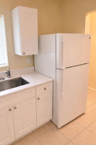 1275 NW 27th Avenue 1-2, Fort Lauderdale, FL 33311