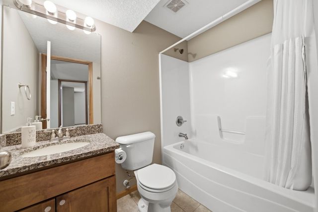 4400 SW 29th Street, Des Moines, IA 50321