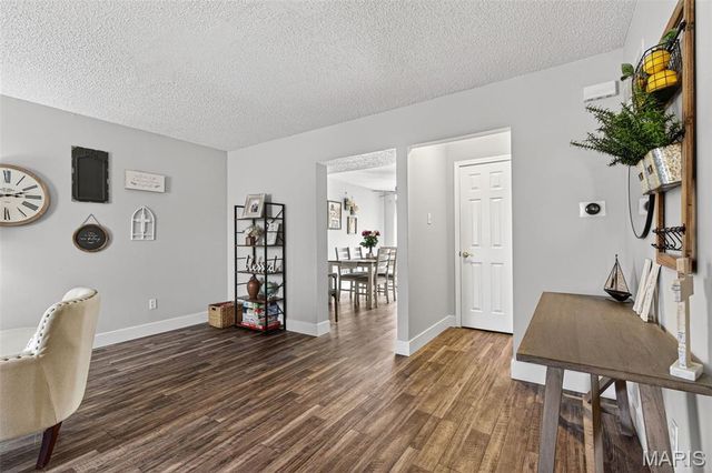 796 Delray Drive J, St Peters, MO 63376